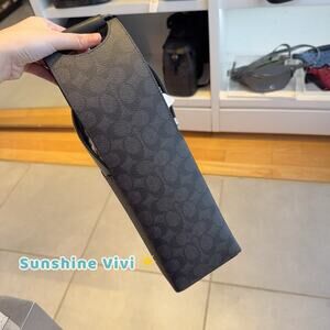 NWT COACH Wine Carrier in Signature Canvas Gunmetal/Charcoal CK030 Gift